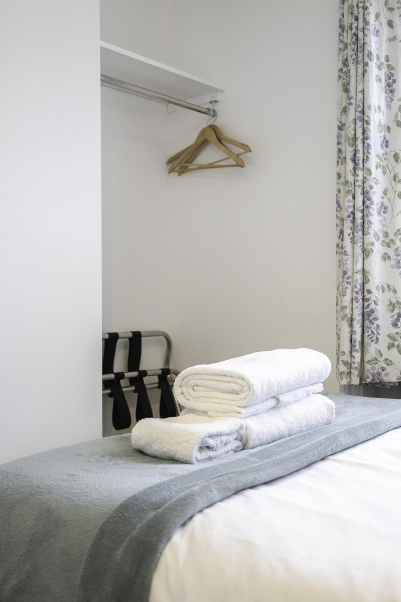 Upper Rock Apartment *