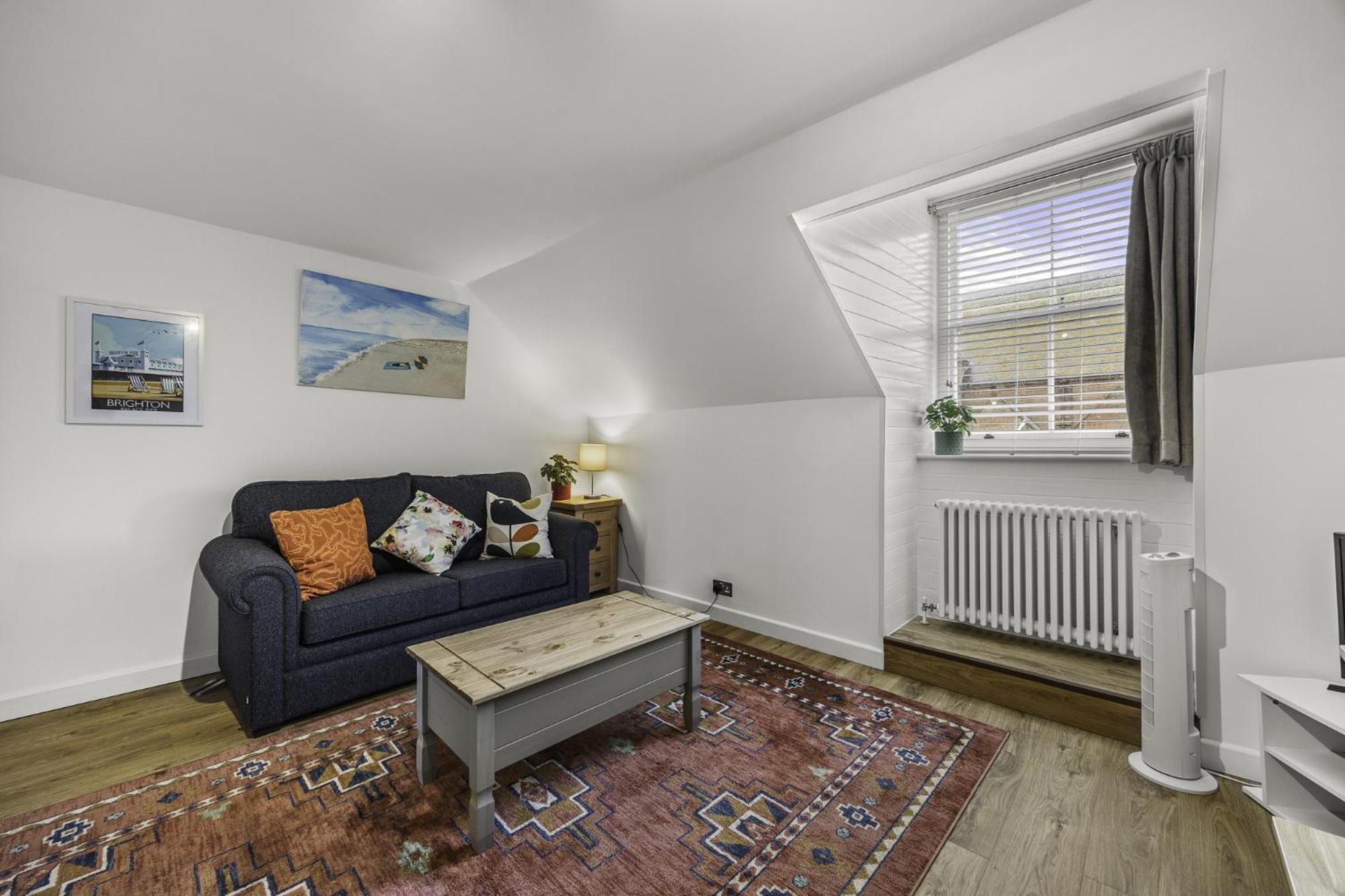 Apartment Upper Rock
